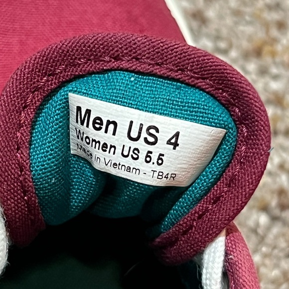 Maroon Red Off White Trim Vans Size Men 4 Women 5.5 Shoes - Picture 5 of 12